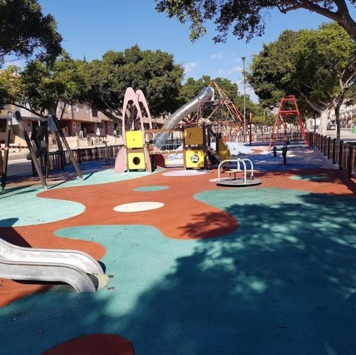 Habitacion Avilena Tropical En Aguadulce Almería Zewnętrze zdjęcie